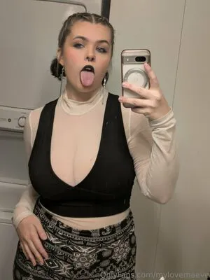 Mylovemaeve OnlyFans Leaked Free Thumbnail Picture - #sHosi1jSpR