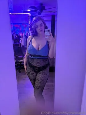 Mylovemaeve OnlyFans Leaked Free Thumbnail Picture - #tbA4G0U2YZ
