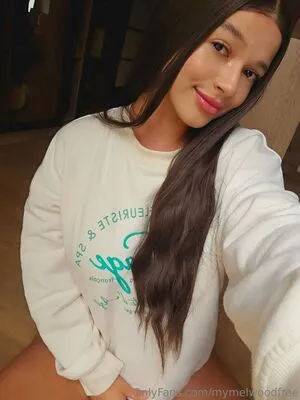 Mymelwoodfree OnlyFans Leaked Free Thumbnail Picture - #3ana8yoWmc