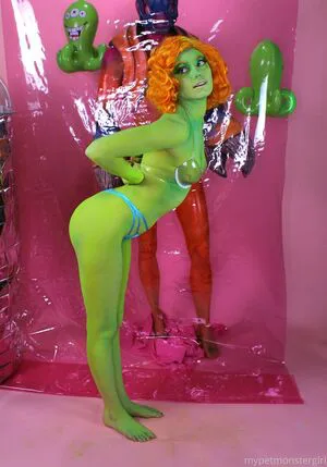 Mypetmonstergirl OnlyFans Leaked Free Thumbnail Picture - #tmx2E5RpM3