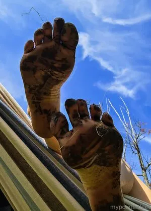 Mypointedfeet OnlyFans Leaked Free Thumbnail Picture - #omDxO2ZYgI