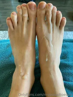 Myposedtoes OnlyFans Leaked Free Thumbnail Picture - #2VHEzZ7b3N