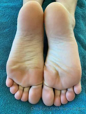 Myposedtoes OnlyFans Leaked Free Thumbnail Picture - #NW8fvFVTak