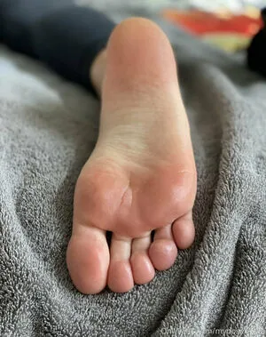 Myposedtoes OnlyFans Leaked Free Thumbnail Picture - #ZLpXVhnz7q
