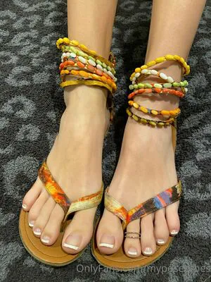 Myposedtoes OnlyFans Leaked Free Thumbnail Picture - #ZzpMpHCirp