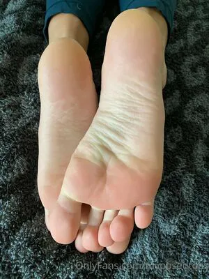 Myposedtoes OnlyFans Leaked Free Thumbnail Picture - #sb3q01L6cN