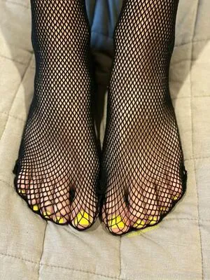 Myposedtoes OnlyFans Leaked Free Thumbnail Picture - #vZHWnPpKME