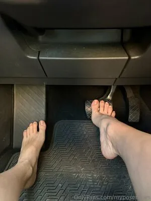 Myposedtoes OnlyFans Leaked Free Thumbnail Picture - #zngYsi7iva