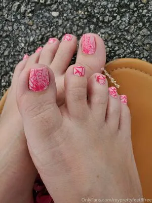 Myprettyfeet8free OnlyFans Leaked Free Thumbnail Picture - #QRcKBHFiKq