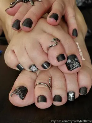Myprettyfeet8free OnlyFans Leaked Free Thumbnail Picture - #TFDeIidaly