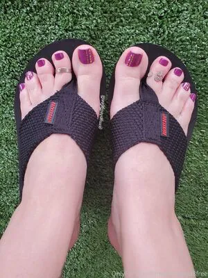 Myprettyfeet8free OnlyFans Leaked Free Thumbnail Picture - #skLCgSqhob
