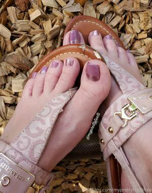Myprettyfeet8free OnlyFans Leaked Free Thumbnail Picture - #whurJMgNRU
