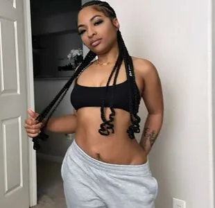 Myreshious OnlyFans Leaked Free Thumbnail Picture - #KYWbaBGlDj