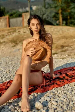 Myriem Boukadida OnlyFans Leaked Free Thumbnail Picture - #2YeRMlfJ1w