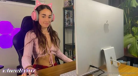 Mysteriousmagsxxx OnlyFans Leaked Free Thumbnail Picture - #88PVjAg6pA