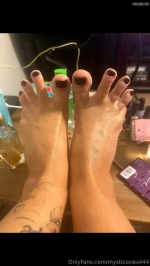 Mystic Soles OnlyFans Leaked Free Thumbnail Picture - #11x775PYZo
