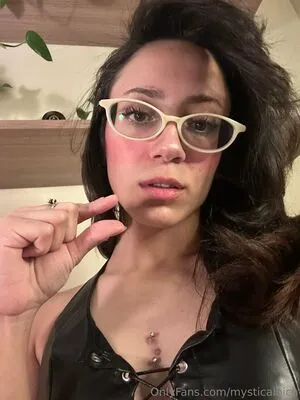 Mysticalbich OnlyFans Leaked Free Thumbnail Picture - #czdNFSF68C