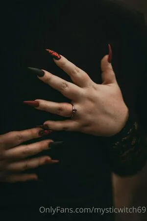 Mysticwitch69 OnlyFans Leaked Free Thumbnail Picture - #CnjhnK1Uit