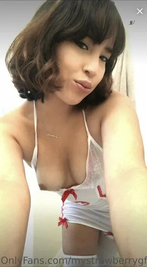 Mystrawberrygf OnlyFans Leaked Free Thumbnail Picture - #Zb1tUcsFpz