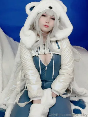 Mythicivy OnlyFans Leaked Free Thumbnail Picture - #GUbPH28X4c