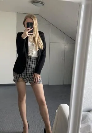 Mytightfashion OnlyFans Leaked Free Thumbnail Picture - #emYE7mS8ac