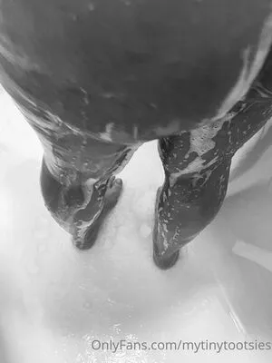 Mytinytootsies OnlyFans Leaked Free Thumbnail Picture - #9B3noyq5WX