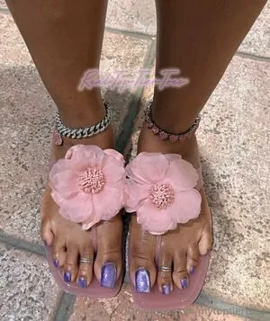 Mytoptiertoes OnlyFans Leaked Free Thumbnail Picture - #ohJeb8jqvm