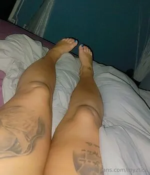 Myztica OnlyFans Leaked Free Thumbnail Picture - #AM4XvvUyGG