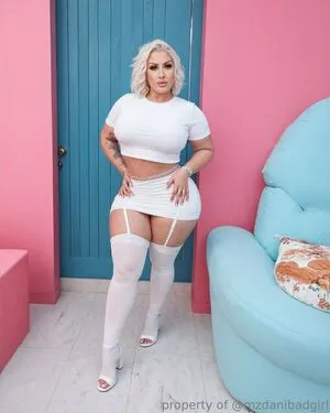 Mzdanibadgirl OnlyFans Leaked Free Thumbnail Picture - #b6KUdNwgco