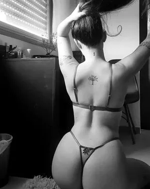 Na Evelinne OnlyFans Leaked Free Thumbnail Picture - #yYbFKSkAe5