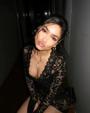 Naaz Torbati OnlyFans Leaked Free Thumbnail Picture - #w4BSi9SLQ2