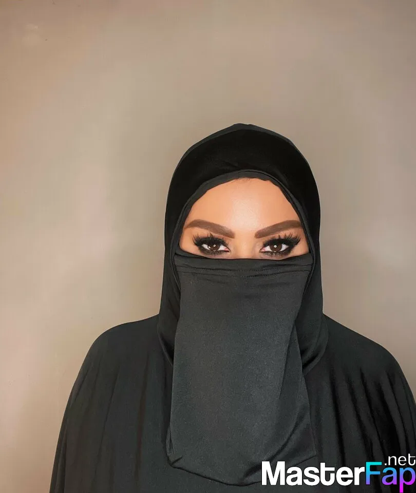 nadia-khalifa