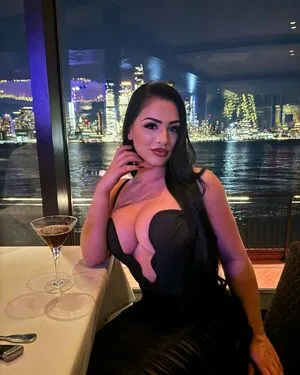 Nadia Khar OnlyFans Leaked Free Thumbnail Picture - #MhNZ31v7r3