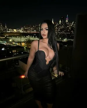 Nadia Khar OnlyFans Leaked Free Thumbnail Picture - #eZMybJxrdW