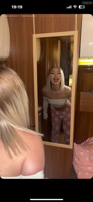 Nadia Offenbach OnlyFans Leaked Free Thumbnail Picture - #FA9pjfhkcr