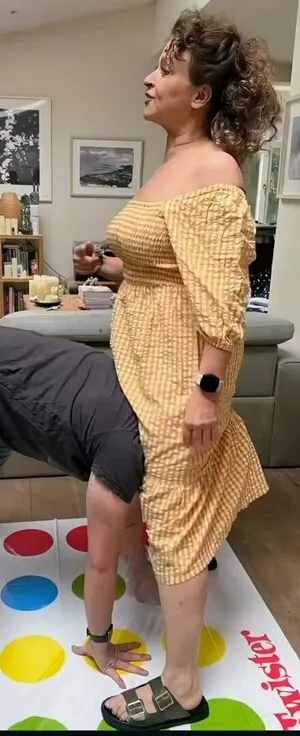 Nadia Sawalha OnlyFans Leaked Free Thumbnail Picture - #S7AMaX3OJt