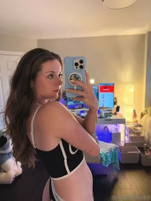 Nadiafoxx69 OnlyFans Leaked Free Thumbnail Picture - #kbg571jBDo
