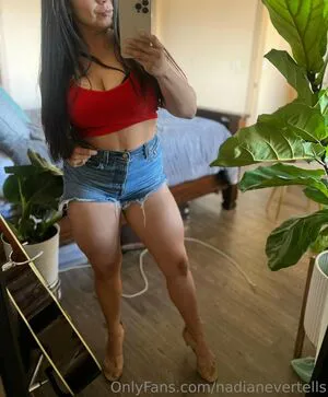 Nadianevertells OnlyFans Leaked Free Thumbnail Picture - #inYLQdBzhm