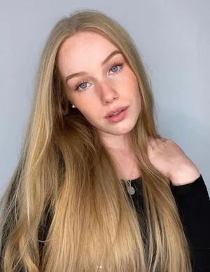 Nadine Von Relaxasmr OnlyFans Leaked Free Thumbnail Picture - #33CLfl58MQ