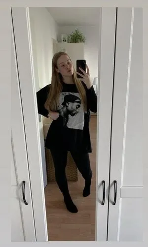 Nadine Von Relaxasmr OnlyFans Leaked Free Thumbnail Picture - #5jM3CKNTq9