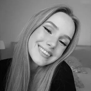 Nadine Von Relaxasmr OnlyFans Leaked Free Thumbnail Picture - #ISBV9niOX9