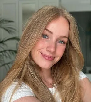 Nadine Von Relaxasmr OnlyFans Leaked Free Thumbnail Picture - #kIKfxkSa4t