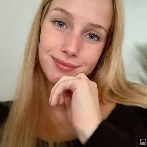 Nadine Von Relaxasmr OnlyFans Leaked Free Thumbnail Picture - #m37h8ma64R