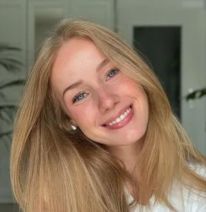 Nadine Von Relaxasmr OnlyFans Leaked Free Thumbnail Picture - #vmMPQziC9g