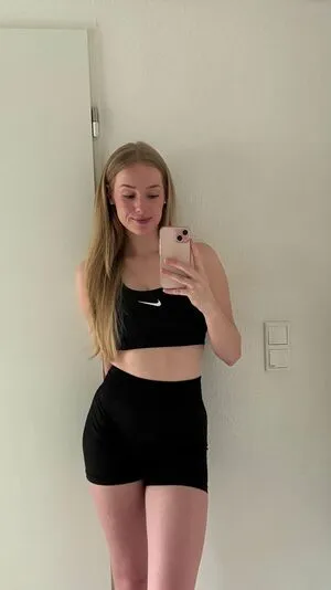 Nadine Von Relaxasmr OnlyFans Leaked Free Thumbnail Picture - #xuGpZnfnkc