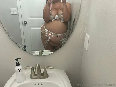 Nadyabbw OnlyFans Leaked Free Thumbnail Picture - #7eFhYxJ5MR