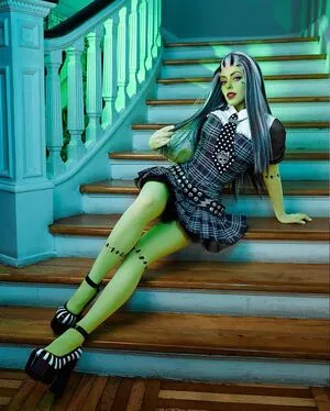 Nadyasonika OnlyFans Leaked Free Thumbnail Picture - #4V20AgMCgC