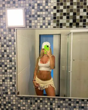 Naelly Flores OnlyFans Leaked Free Thumbnail Picture - #KAFQcyBN0T