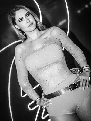 Nahzinhaa OnlyFans Leaked Free Thumbnail Picture - #eb4ZiT8FZF