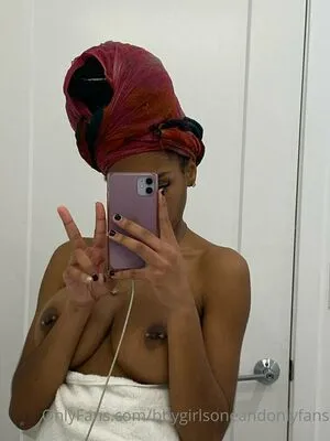 Naijebaby OnlyFans Leaked Free Thumbnail Picture - #LSz8bKrv1Y